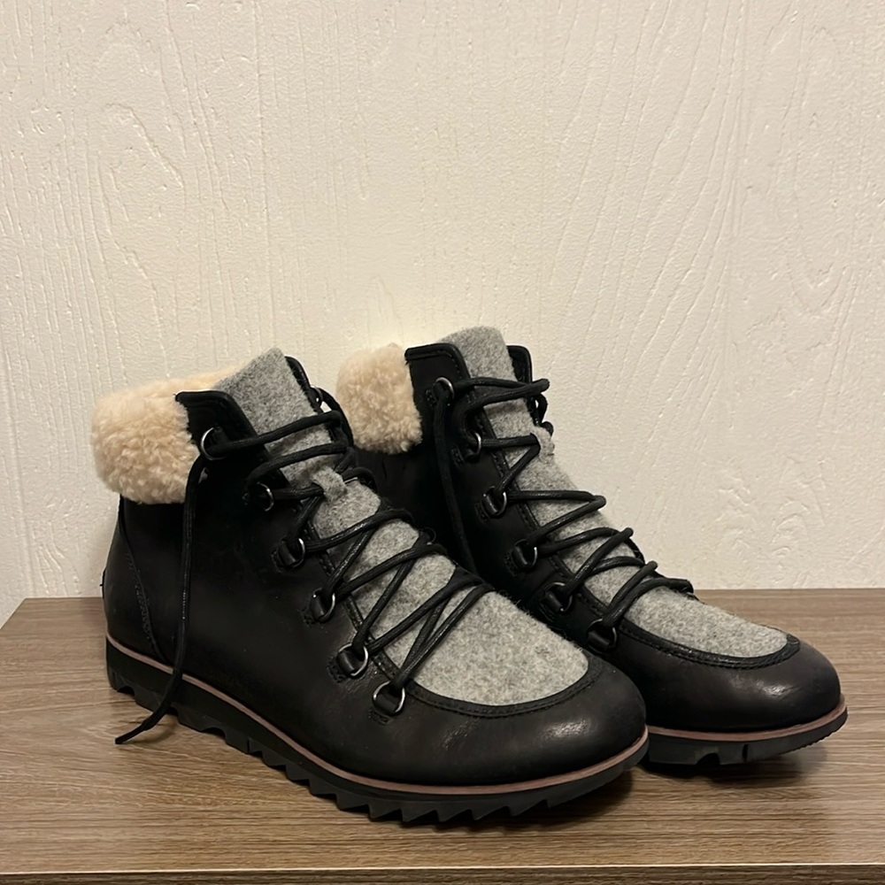 Sorel Harlow Lace Cozy Bootie 11